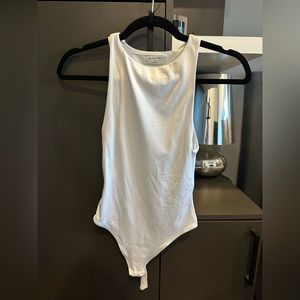 Babaton Contour ‘90s Bodysuit